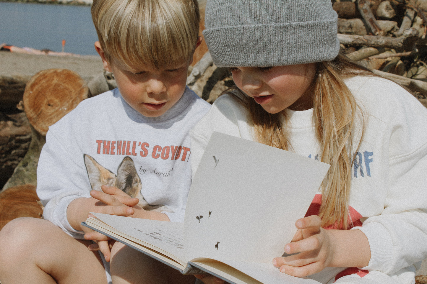 THE HILL'S COYOTE VINTAGE SWEATSHIRT